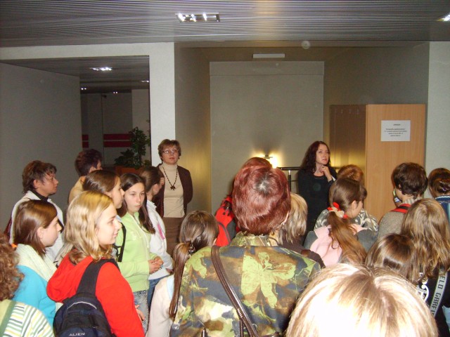 Zwiedzanie Biblioteki Śląskiej (listopad 2007 r.)